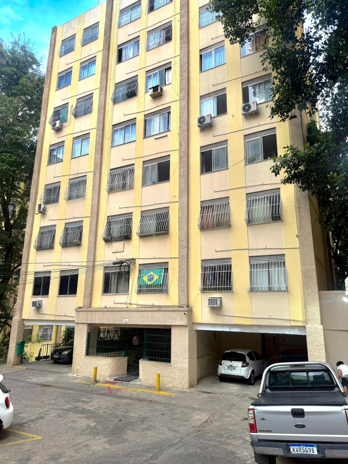 APARTAMENTO EM SANTA ROSA - NITERÓI - RJ.
