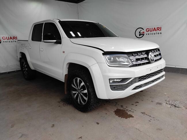 VW - VolksWagen AMAROK Highline CD 3.0 4x4 TB Dies. Aut.