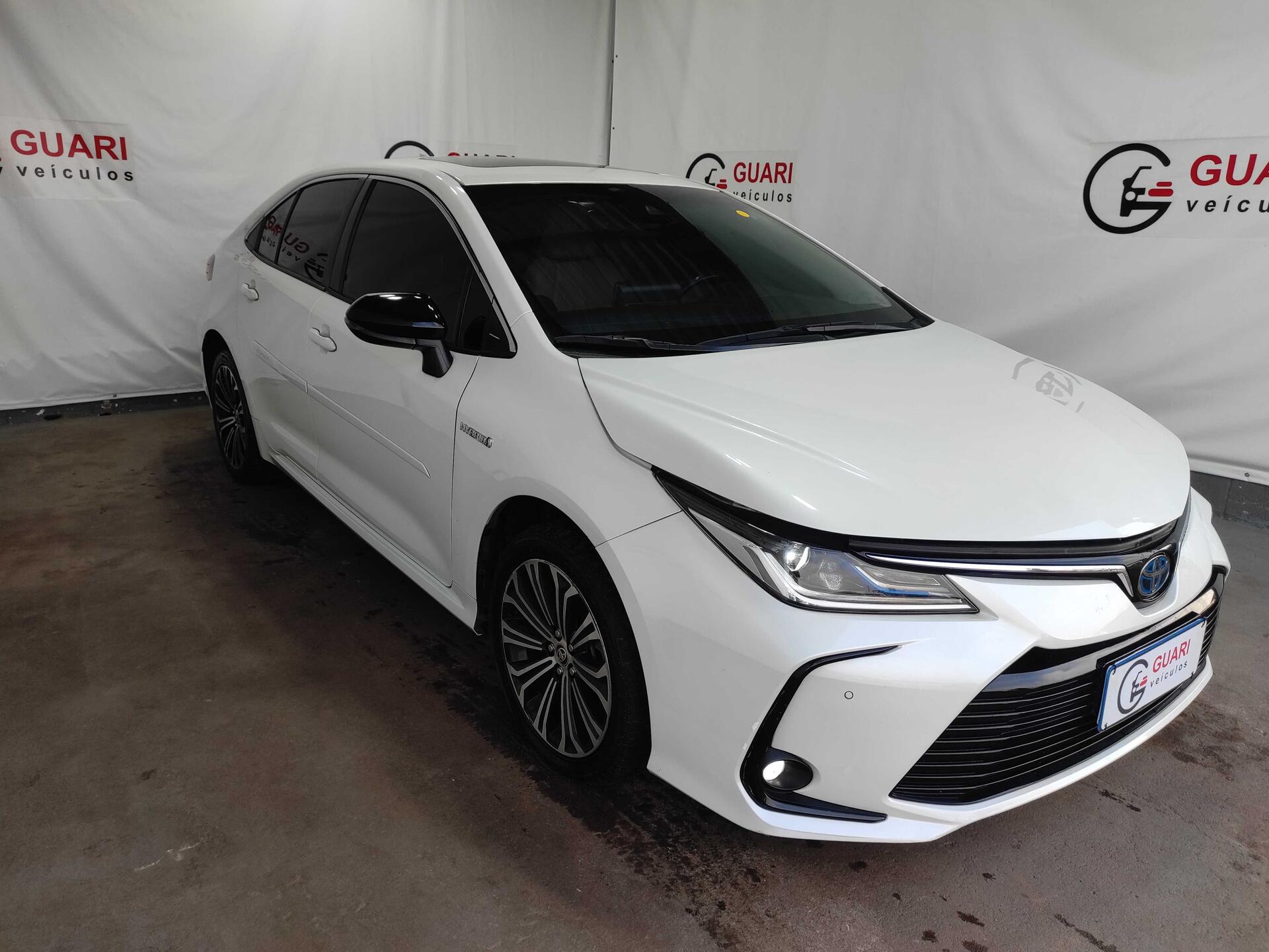 TOYOTA Corolla Altis 1.8 16V Aut. (Híbrido)