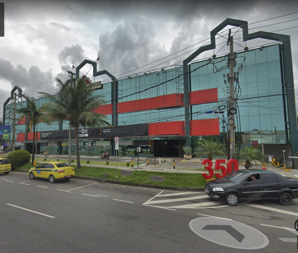 BARRA POINT SHOPPING CENTER