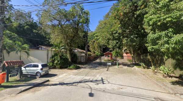 CONDOMÍNIO LOTEAMENTO VILLAGE DAS PEDRAS