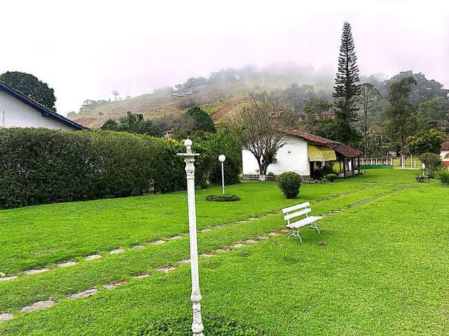 Terreno De 4.497m² Com Casa, Piscina E Edificações – Ipiabas/rj, localizado em Barra Do Piraí - RJ, bairro Ipiabas