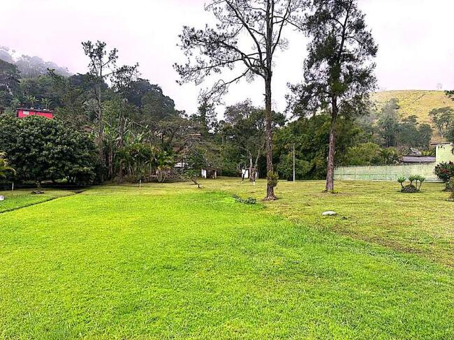 Terreno De 4.497m² Com Casa, Piscina E Edificações – Ipiabas/rj, localizado em Barra Do Piraí - RJ, bairro Ipiabas
