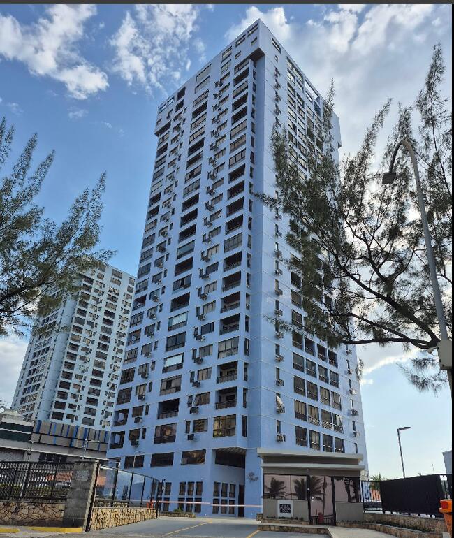 APARTAMENTO COM 58M² NA PRAIA DA BARRA DA TIJUCA/RJ