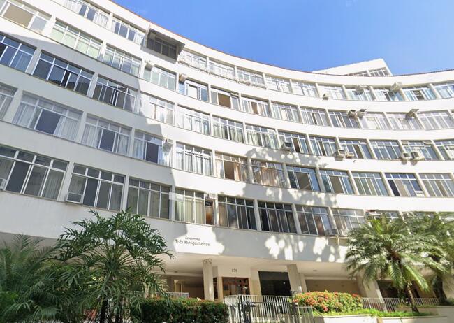 APARTAMENTO DUPLEX COM 80M² EM LARANJEIRAS/RJ