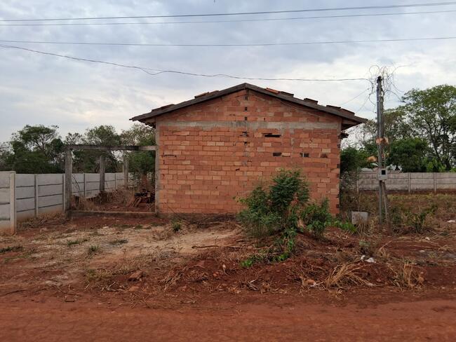 2 Lotes- Contendo 1 Galpão Comercial - Itaguari/go, localizado em Itaguari - GO