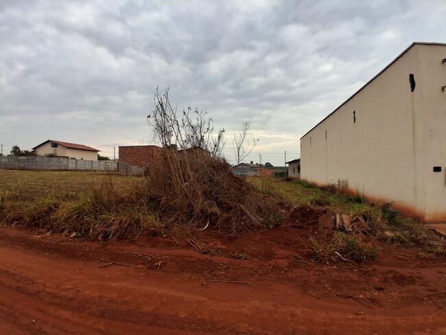 2 Lotes- Contendo 1 Galpão Comercial - Itaguari/go, localizado em Itaguari - GO