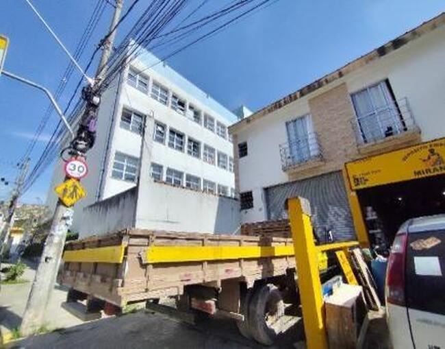 Terreno Residencial Em Leilão - Jardim Do Mirante – Santo André/sp Área: 120,58 M², localizado em Santo André - SP, bairro Jardim do Mirante