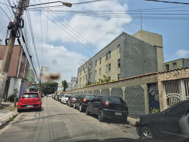 LEILÃO EXTRAJUDICIAL - Apartamento nº32-A - 3º andar do Condomínio Petrópolis- São Paulo/SP