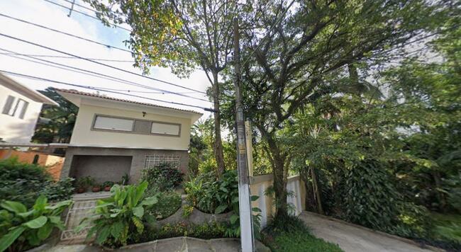 Prédio com Terreno de 3.095 m² em Vila Albertina, São Paulo/SP.