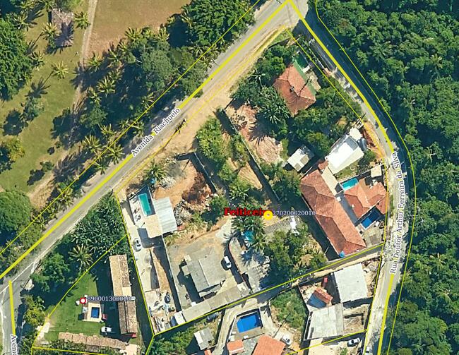 Terreno com 9.125,00 m² em Ilhabela-SP