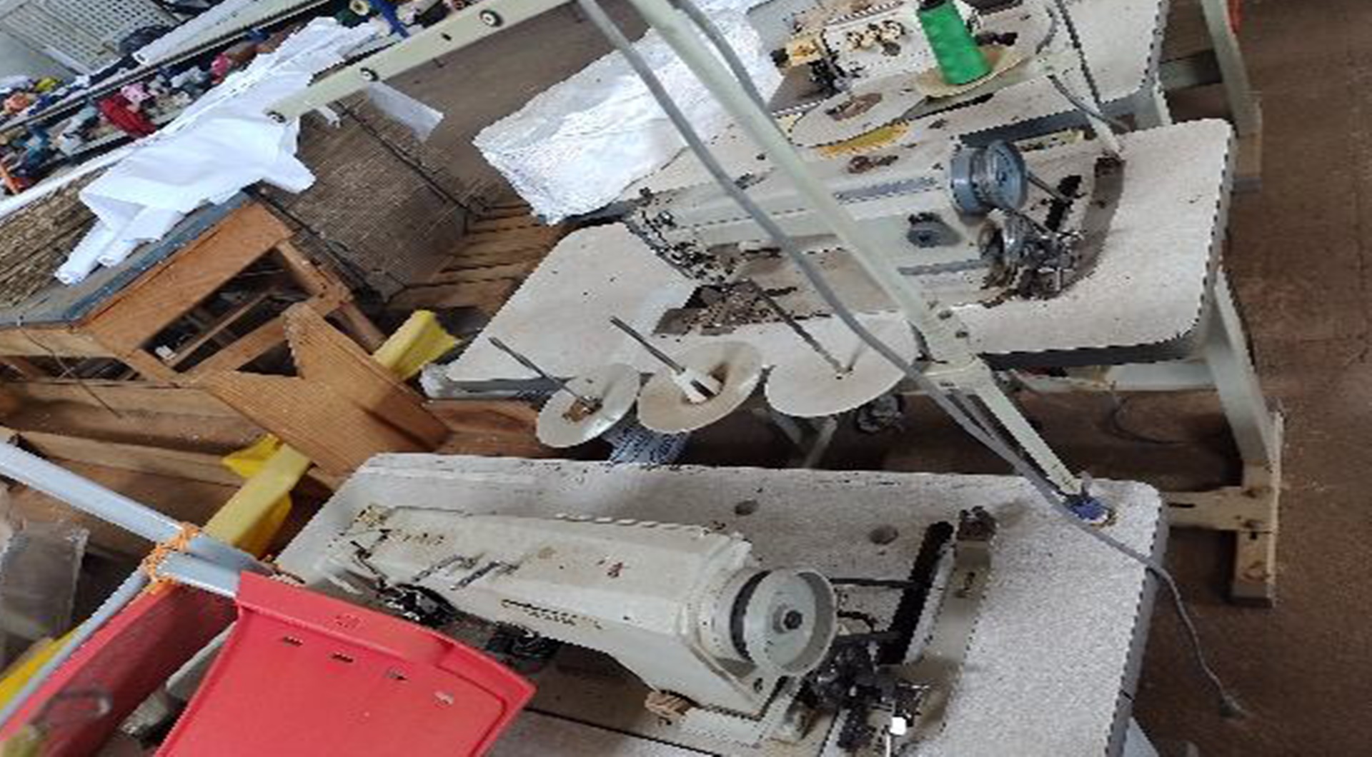 01 máquina de transporte triplo - leilão judicial - Não informado BR - lance mínimo R$ 2.100