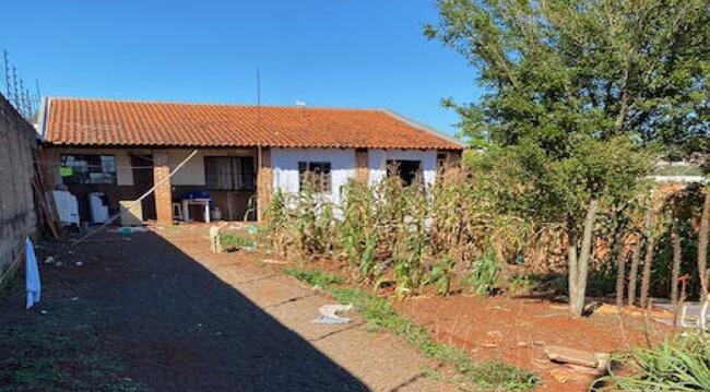 Direitos - Imóvel C/ 360m² Em Apucarana/pr, localizado em Apucarana - PR