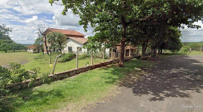 Imóvel C/ 137.606,43m² Em Cambará/pr, localizado em Cambará - PR
