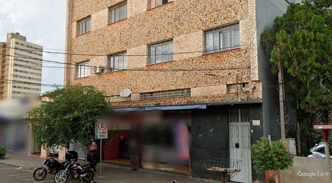 Apto Nº 04 Do Ed. Central Em Londrina/pr, localizado em Londrina - PR