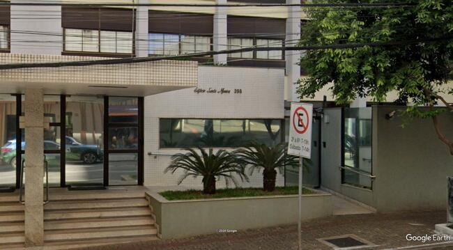 Garagens Nº 27 E 28 Do Ed. Santa Mônica Em Londrina/pr, localizado em Londrina - PR