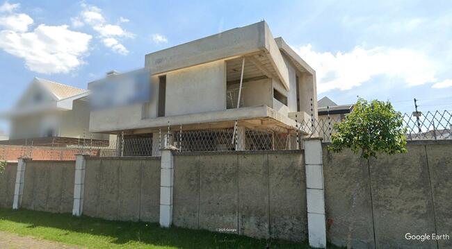 Casa Nº 30 Do Cond. Plaza Madrid Em Curitiba/pr, localizado em Curitiba - PR