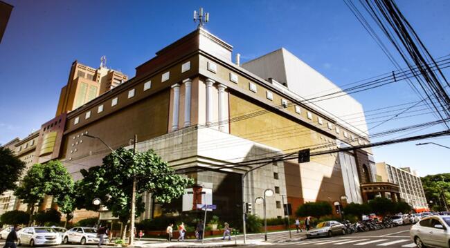 Loja Nº 141 Do Shopping Royal Plaza Em Londrina/pr, localizado em Londrina - PR