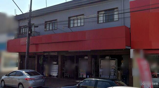 20% De Um Imóvel C/ 675m² No Centro De Arapongas/pr, localizado em Arapongas - PR