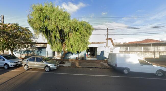 Imóvel C/ 865,30m² Na Vila Sampaio Em Arapongas/pr, localizado em Arapongas - PR