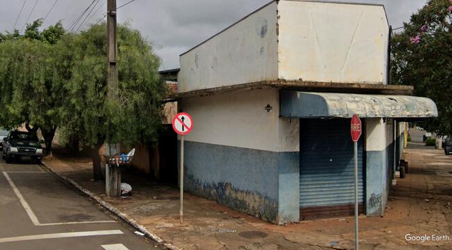 Imóvel C/ 865,30m² Na Vila Sampaio Em Arapongas/pr, localizado em Arapongas - PR