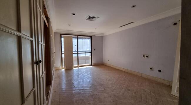 Apto Duplex Nº 1.101 Do Cond. Res. Ariane Em Londrina/pr, localizado em Londrina - PR
