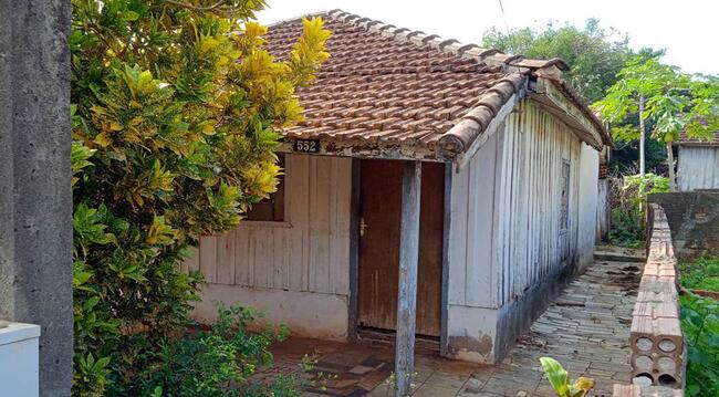 Imóvel C/ 332m² Em Floraí/pr, localizado em Floraí - PR