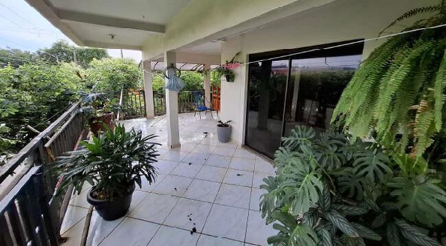 Imóvel C/ 375m² Em Paranacity/pr, localizado em Paranacity - PR