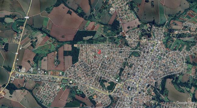 Direitos - Imóvel C/ 234m² No Jardim Casa Grande Em Ivaiporã/pr, localizado em Ivaiporã - PR