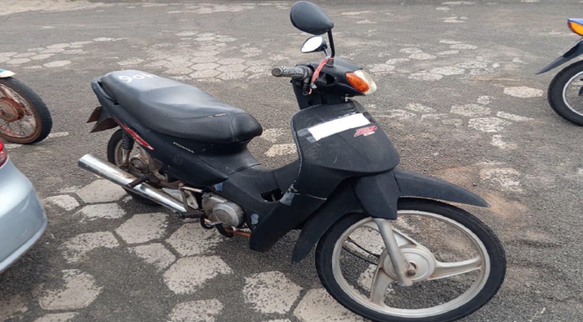 Sucata - Honda BIZ em Andirá - leilão judicial - Não informado BR - lance mínimo R$ 240