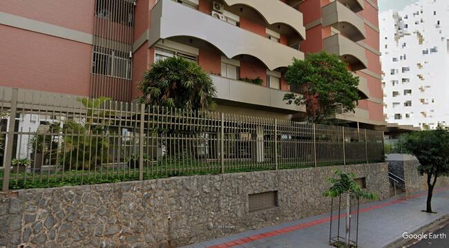 Apto Nº 504 Do Ed. Das Acácias Em Londrina/pr, localizado em Londrina - PR
