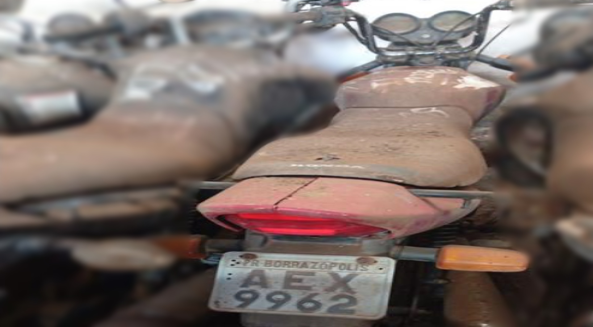 Honda CG 125, 00/01 em Londrina/PR - leilão judicial - Londrina PR - lance mínimo R$ 320