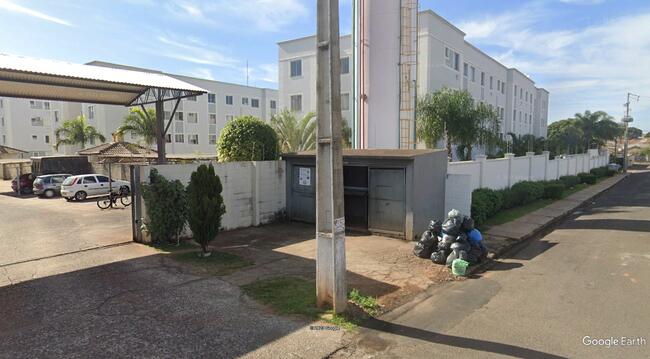 Apto Nº 03 No Residencial Arapongas Em Arapongas/pr, localizado em Arapongas - PR