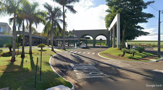 Direitos - Unidade Autônoma Nº 101 Do Cond. Royal Forest Residence & Resort Em Londrina/pr, localizado em Londrina - PR