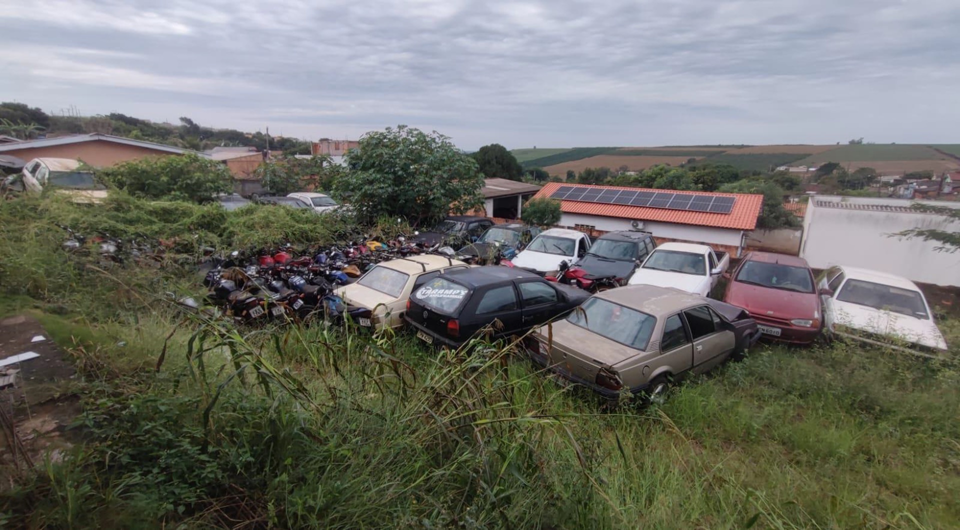 Sucata - Suzuki Yes 125 em São João do Ivaí/PR - leilão judicial - Não informado BR - lance mínimo R$ 160