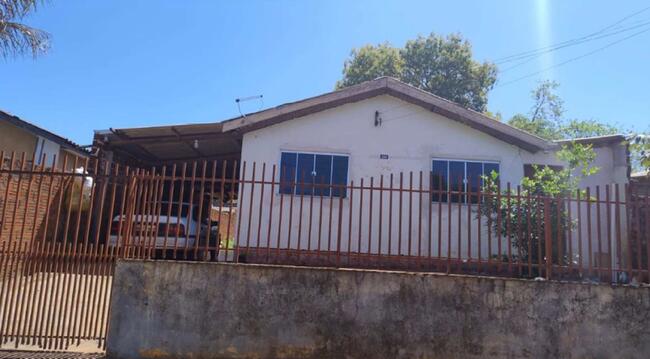 Imóvel C/ 291,50 M² No Conj. Águas Claras Em Goioerê/pr, localizado em Goioerê - PR, bairro Águas Claras