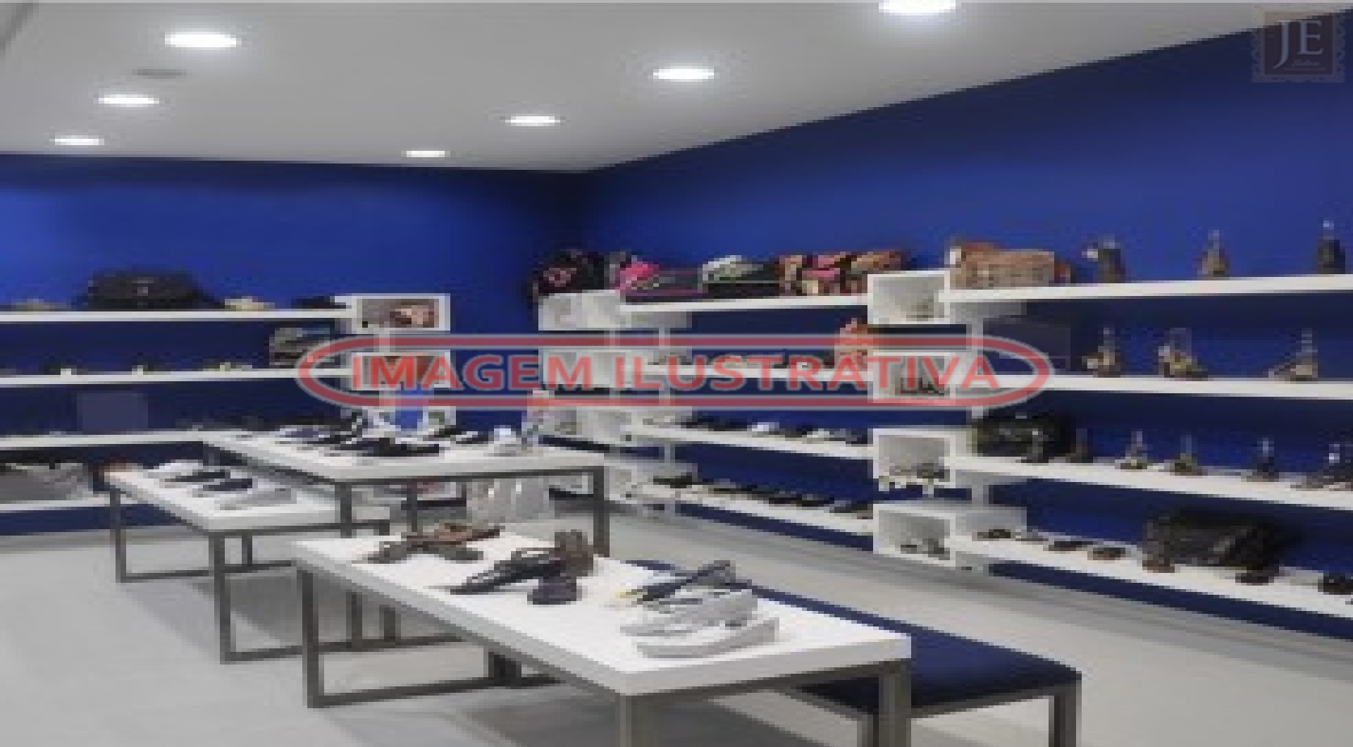 02 bancadas de exposição - leilão judicial - Não informado BR - lance mínimo R$ 900