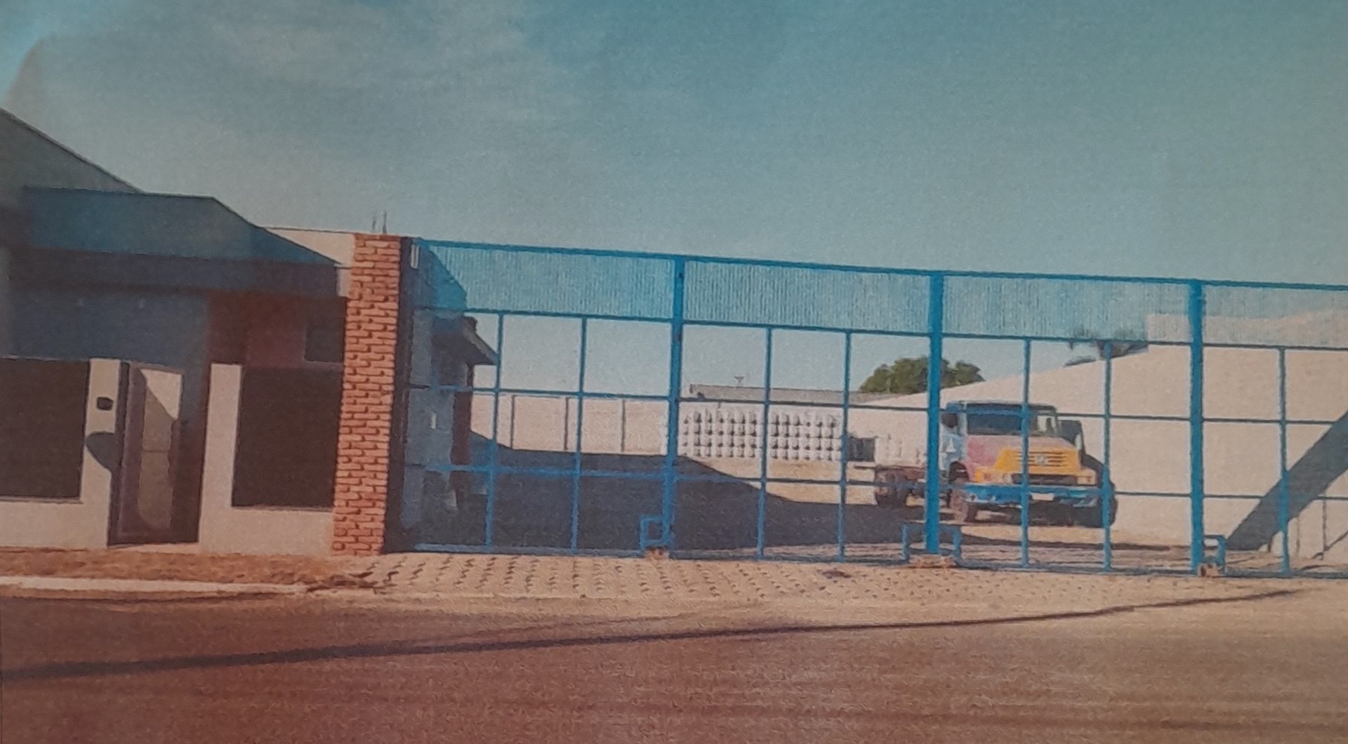 Imóvel c/ 529,80m² no Centro de Lupionópolis/PR - leilão judicial - Não informado BR - lance mínimo R$ 396.000