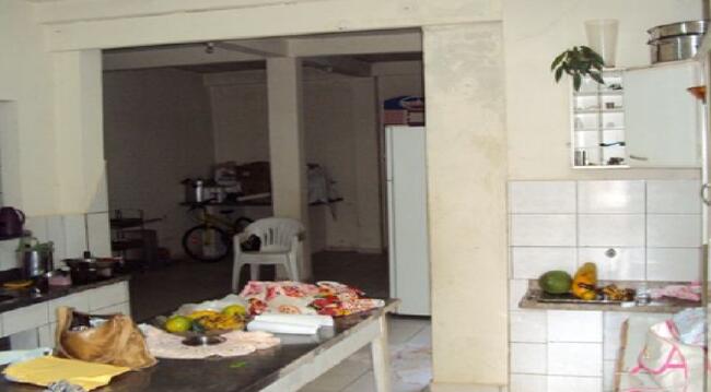 Imóvel C/ 225m² Na Vila Bernardo Em Arapongas/pr, localizado em Arapongas - PR, bairro Vila Sampaio