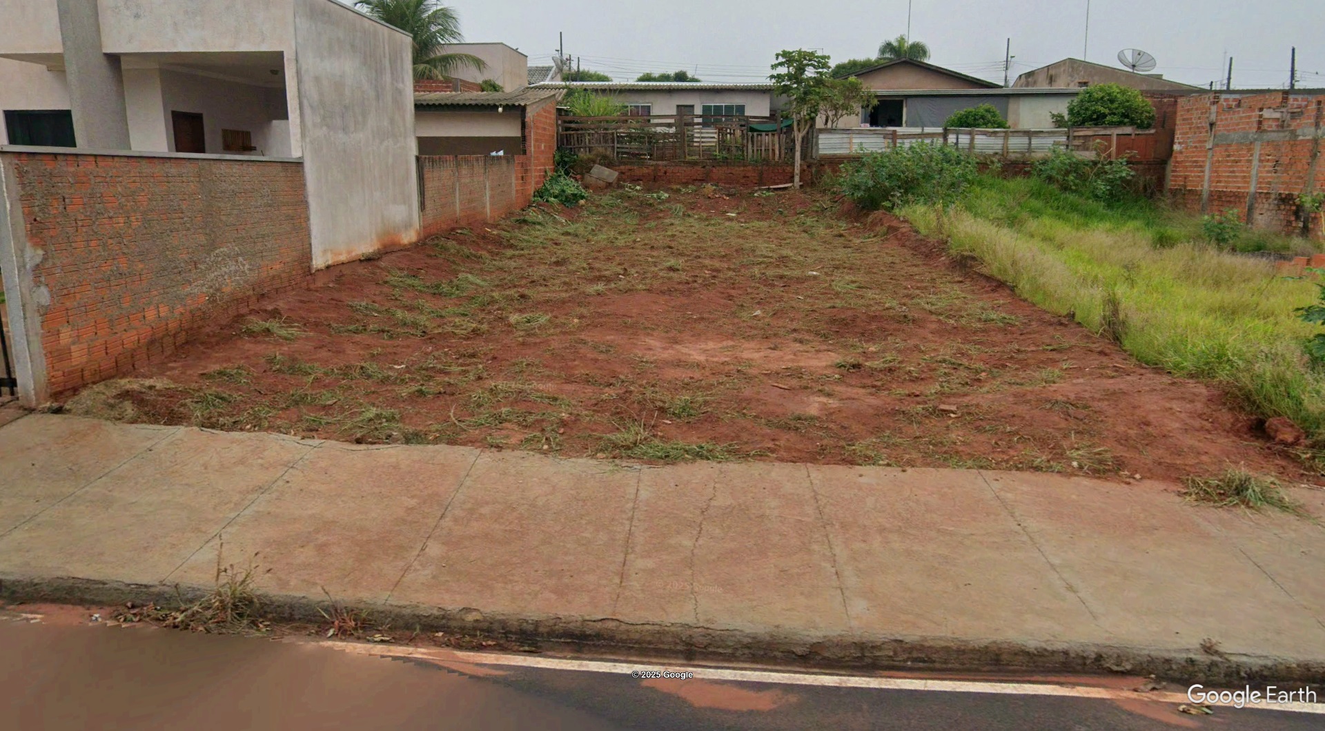 Imóvel c/ 250m² no Jardim Montreal II em Lobato/PR - leilão judicial - Lobato PR - lance mínimo R$ 21.818