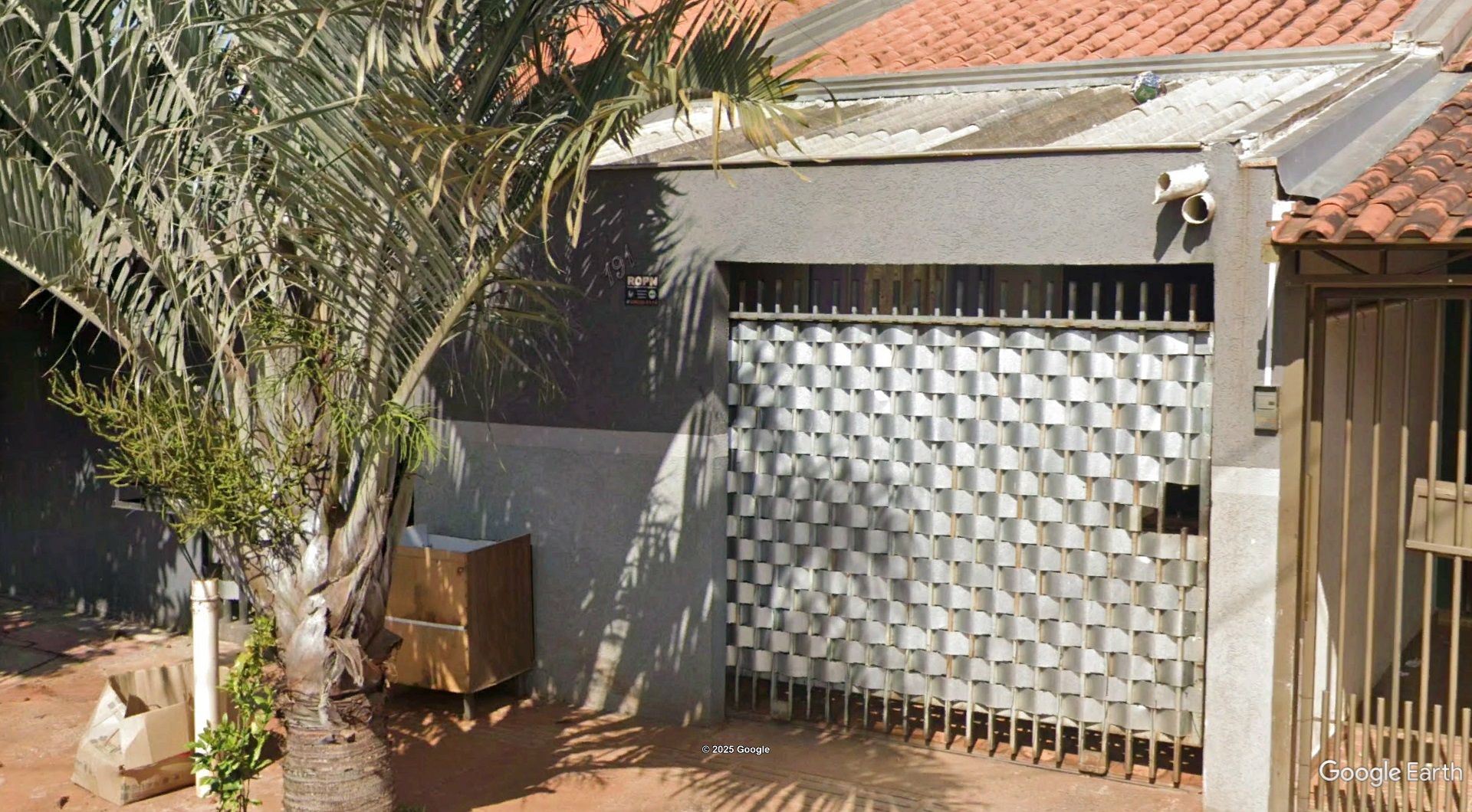 Direitos - Imóvel c/ 130m² no Res. Tereza Morciani Bononi em Arapongas/PR - leilão judicial - Arapongas PR - lance mínimo R$ 57.596