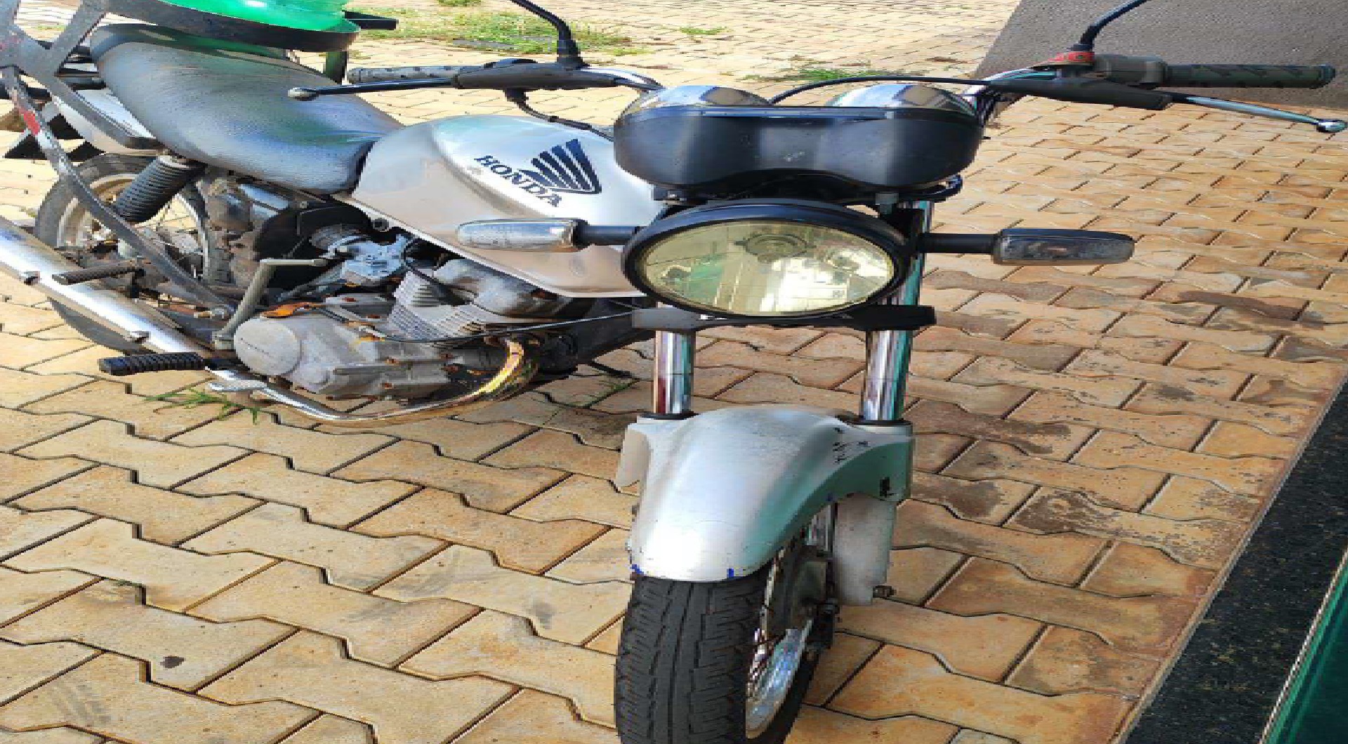 Honda CG Titan 150 KS, em Sabáudia/PR - leilão judicial - Não informado BR - lance mínimo R$ 3.550