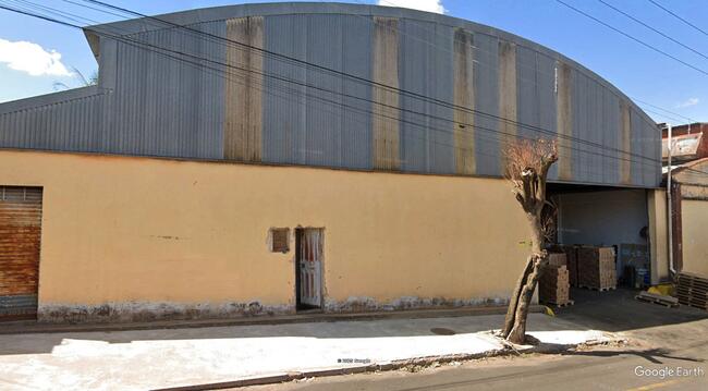 Imóvel C/ 2.942,77m² Na Vila Santana Em Cambará/pr, localizado em Cambará - PR, bairro Vila Santana