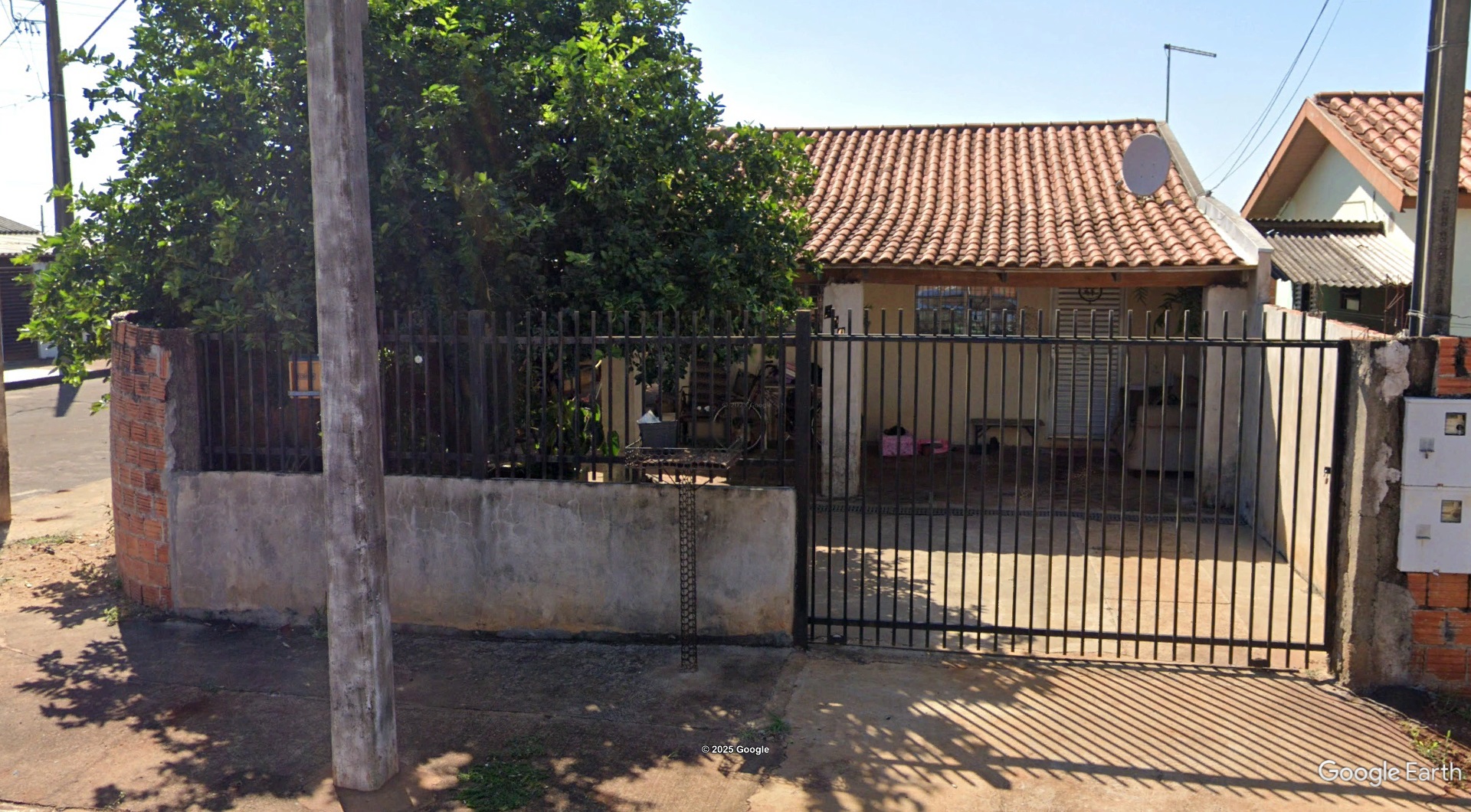 Imóvel c/ 186,55m² no Parque Res. José Perazolo em Rolândia/PR - leilão judicial - Não informado BR - lance mínimo R$ 65.000