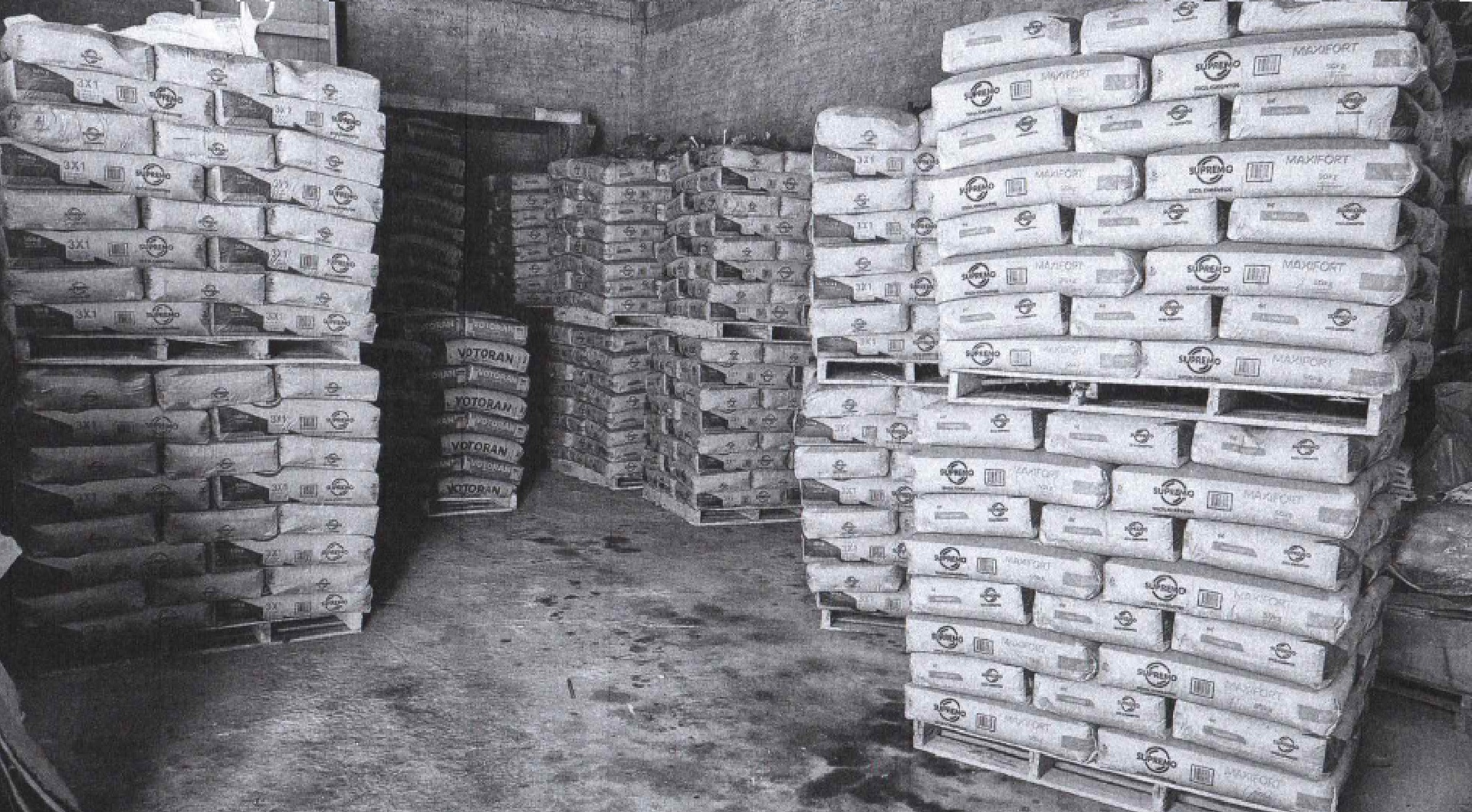 1.408 sacos de cimentos de 50kg marca supremo - leilão judicial - Não informado BR - lance mínimo R$ 31.309