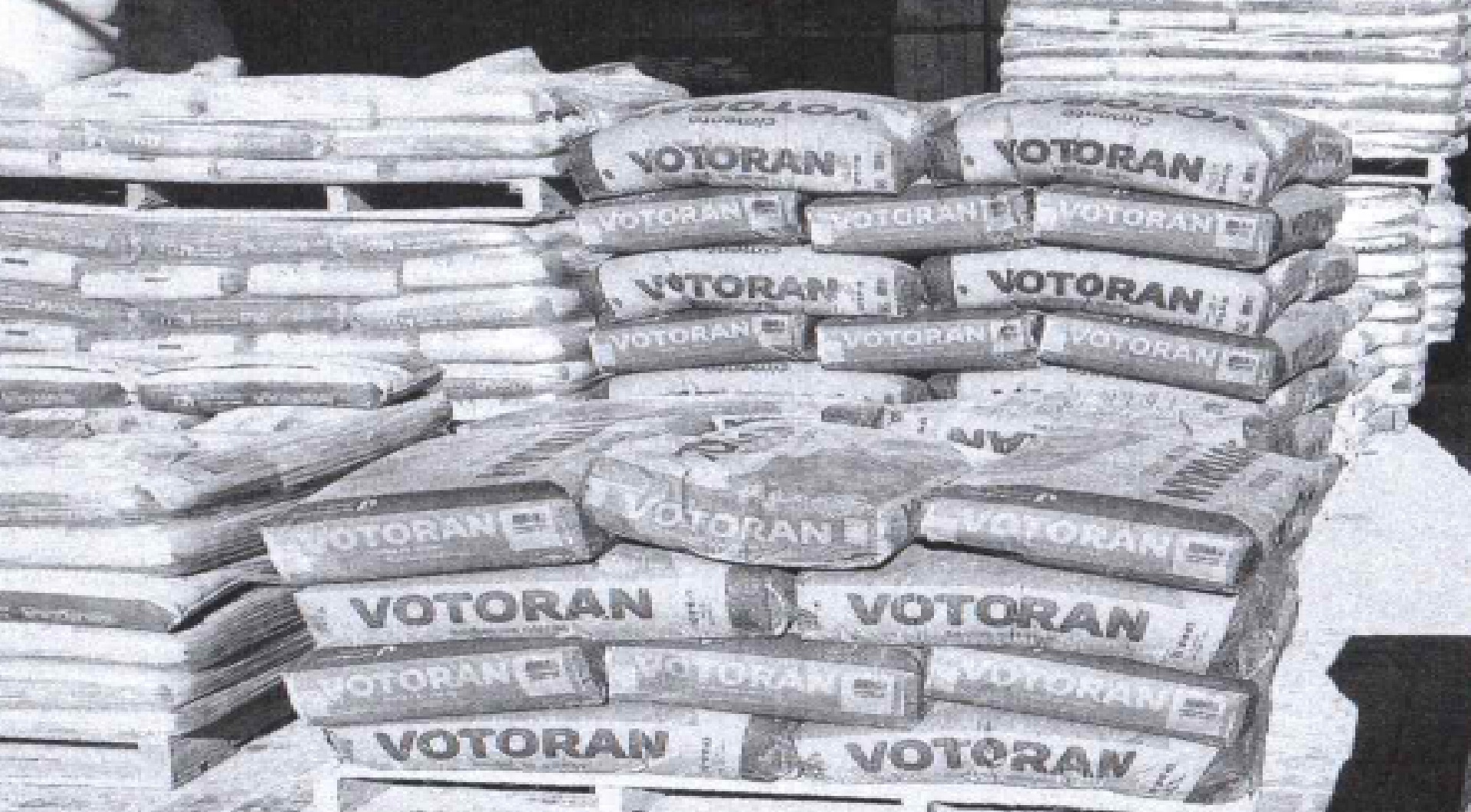 520 sacos de cimento de 50kg, marca Votoran - leilão judicial - Não informado BR - lance mínimo R$ 12.190