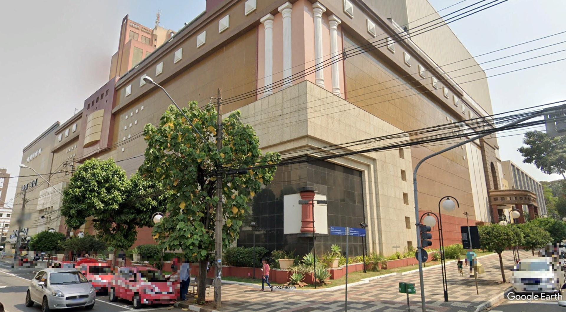 Loja Comercial nº 116 do Cond. Shopping Royal Plaza em Londrina/PR - leilão judicial - Londrina PR - lance mínimo R$ 161.688