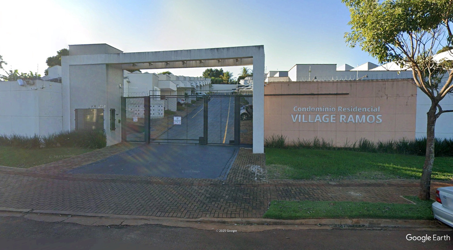 Residencial nº 22 do Cond. Res. Village Ramos em Londrina/PR - leilão judicial - Londrina PR - lance mínimo R$ 190.000