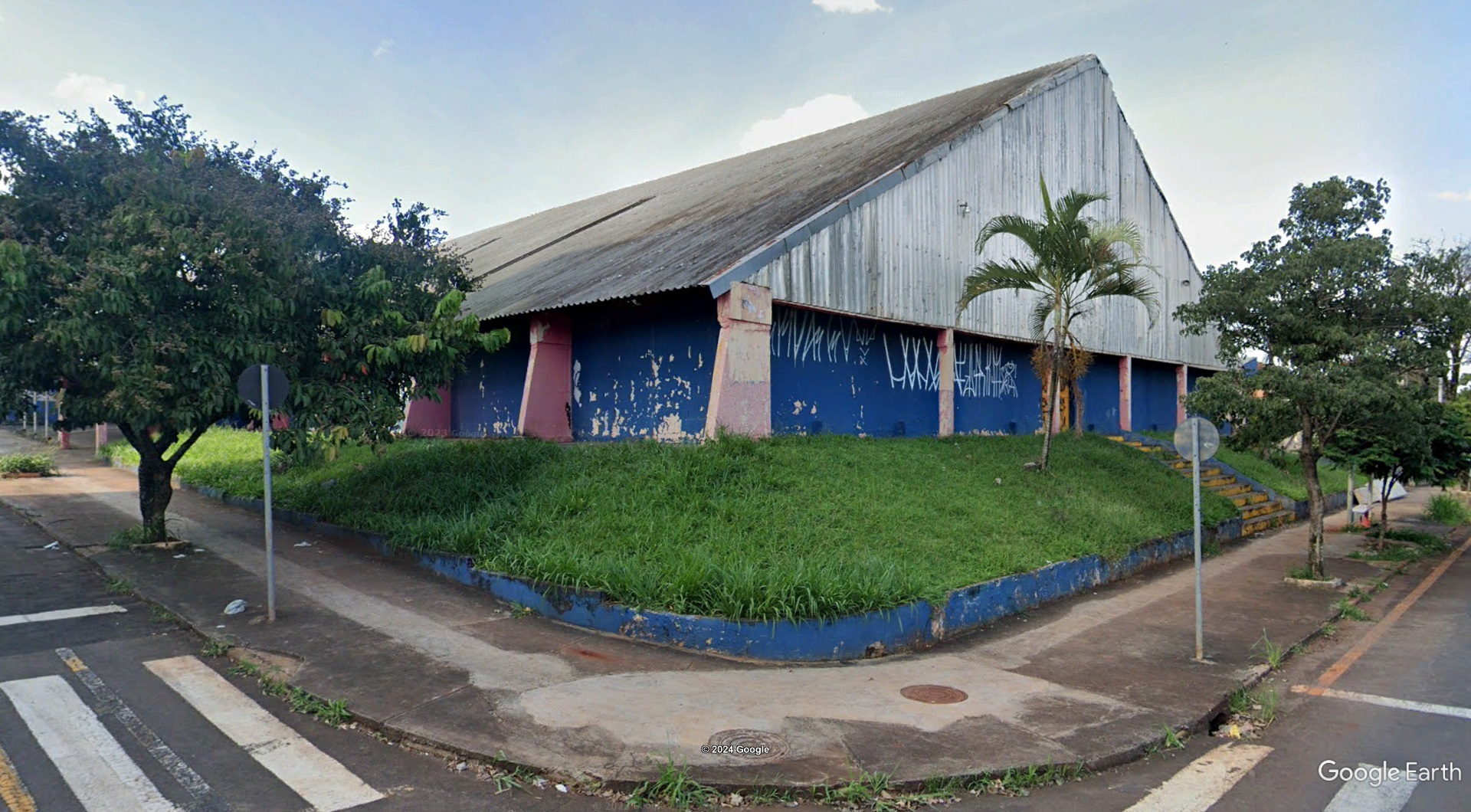 Imóvel c/ 1.696,50m² no Bairro Vila Brasil em Londrina/PR - leilão judicial - Londrina PR - lance mínimo R$ 1.412.500