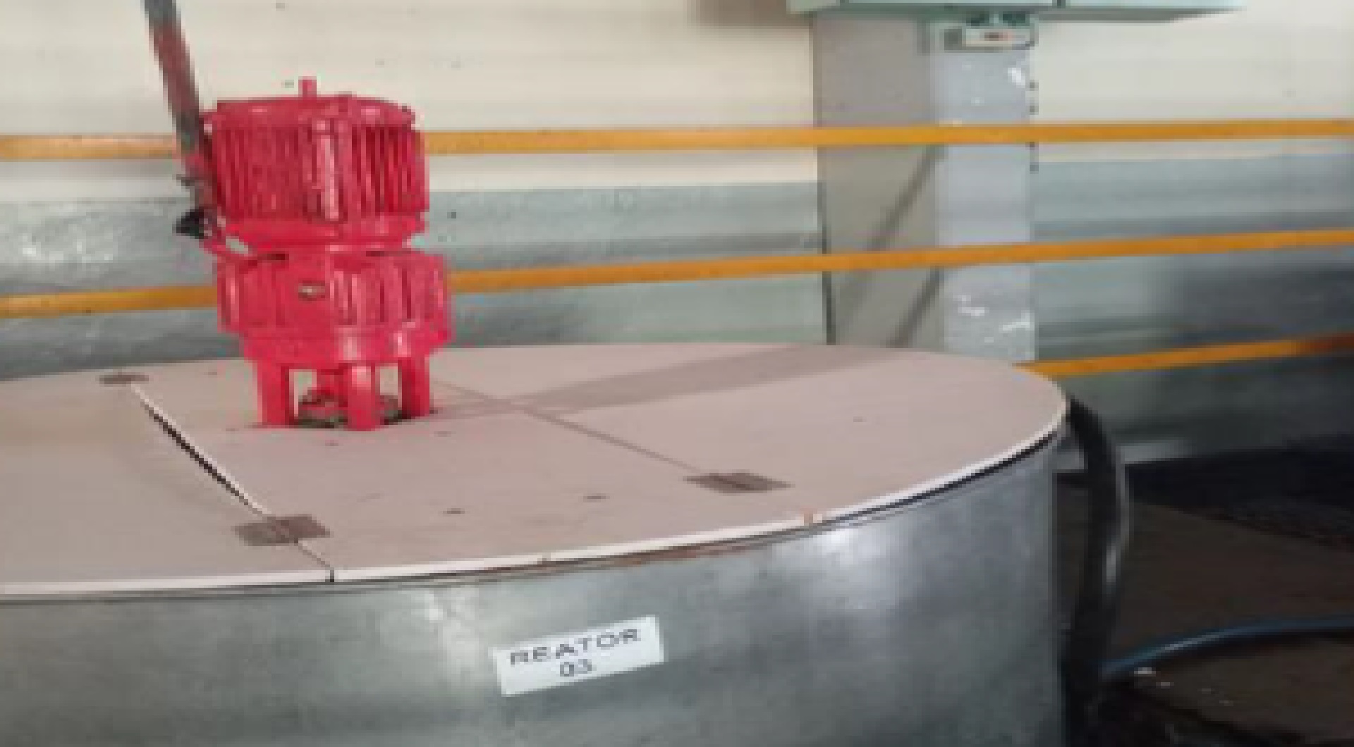 01 máquina reatora - leilão judicial - Não informado BR - lance mínimo R$ 12.000